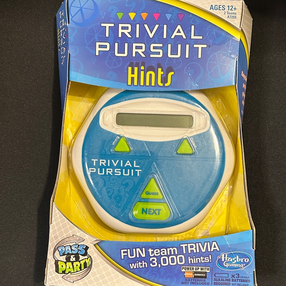 Hasbro Trivial Pursuit Hints Game - Blue and White